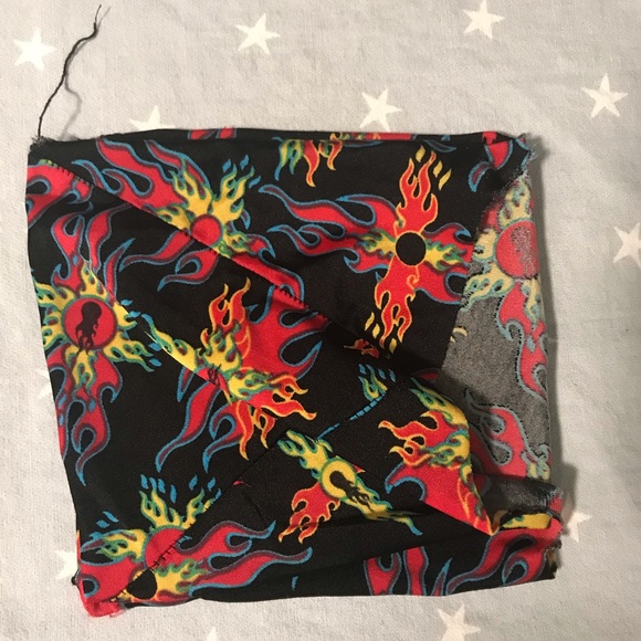 Cool Flame Design Book Sock 🔥 - Picture 2 of 6